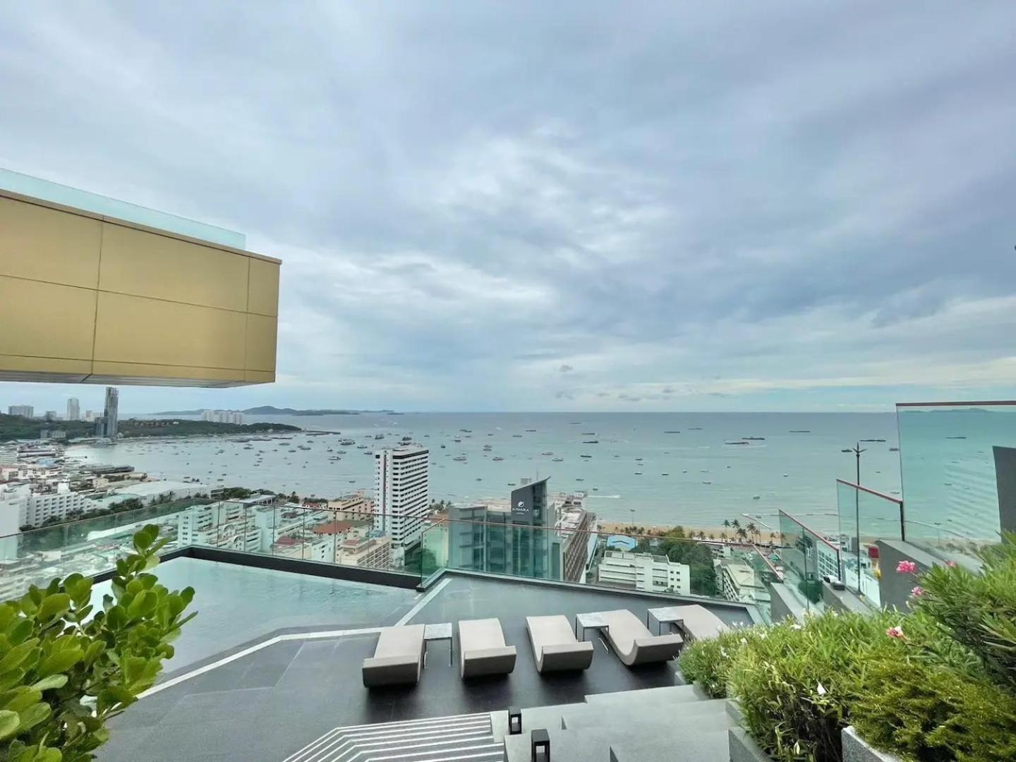 Edge By Hype * Pattaya